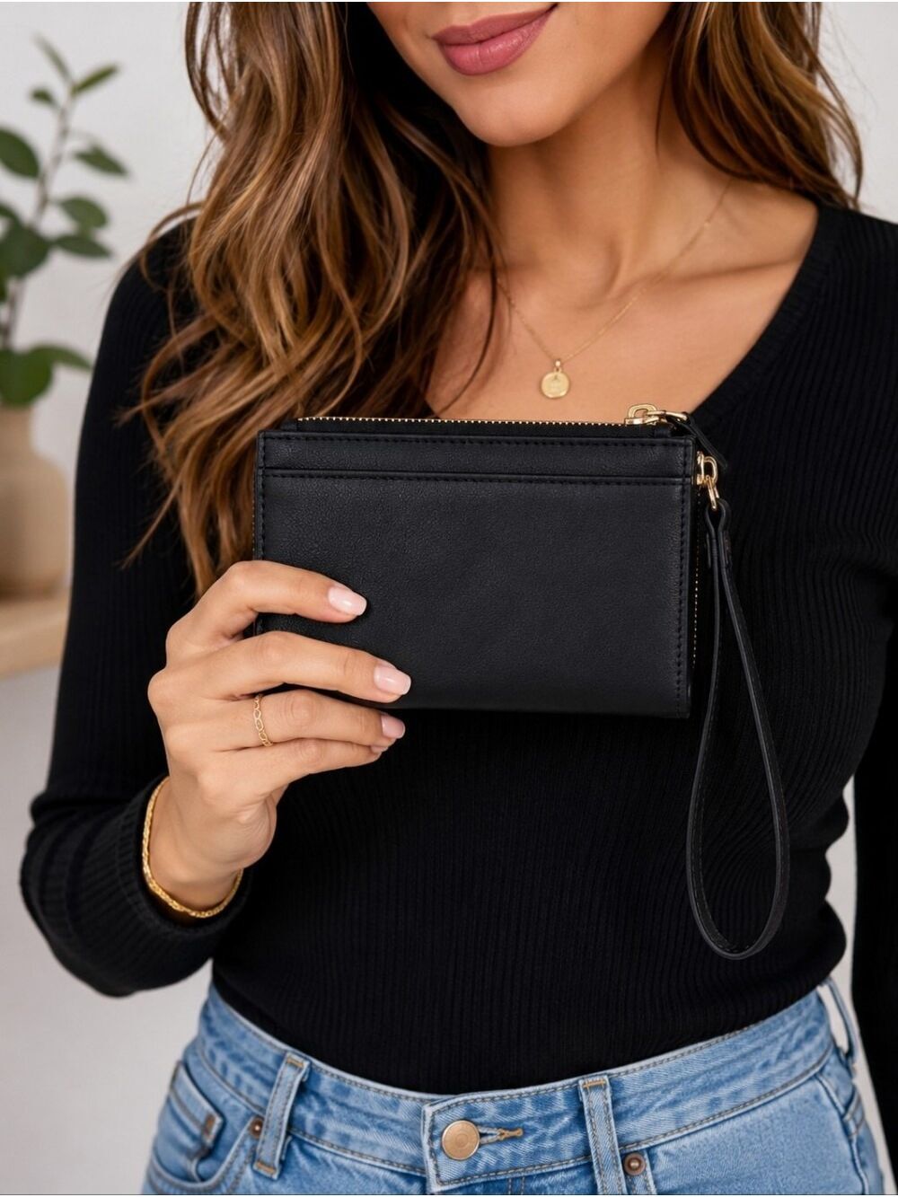 House of Harlow 1960 Black Wallet Wristlet – New in Box